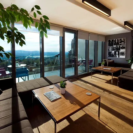 Point Barbaros Hotel Istanbul