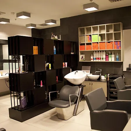 فندق بوينت باربروس 5*