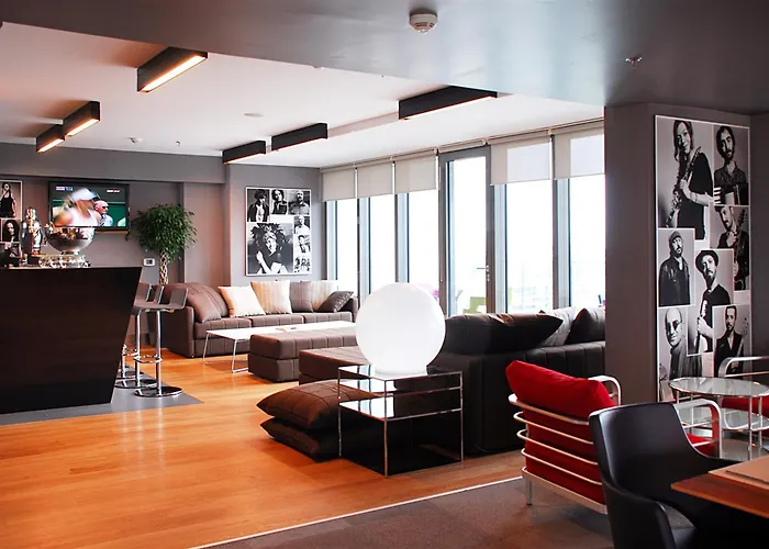 巴巴罗斯伯因特酒店 酒店