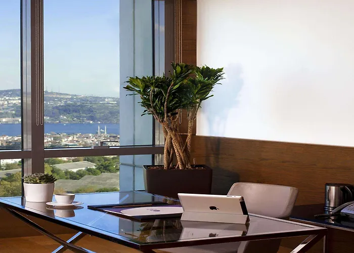 巴巴罗斯伯因特酒店