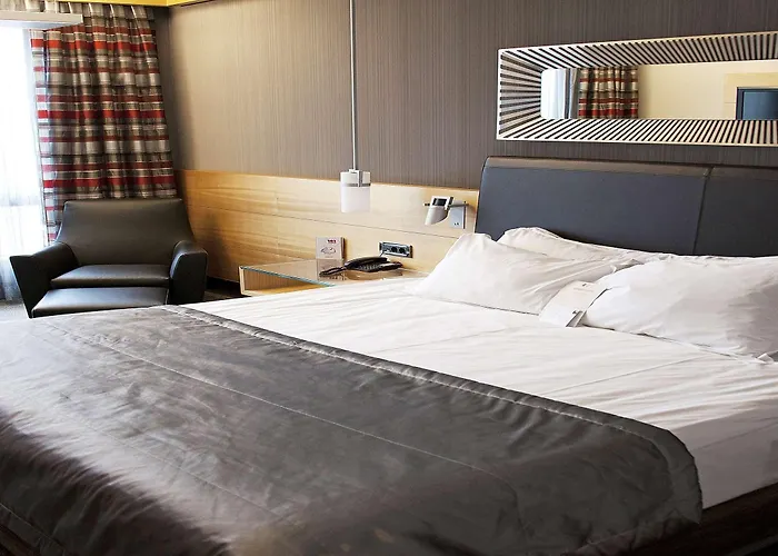 Отель Point Barbaros 5*